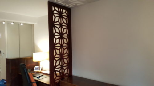 Claustra en bois séparation pour bureau claustra-bois-separation-bureau