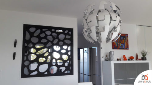 Le motif ici plus contemporain voyage également dans le temps Claustra-contemporain-cloison-fenêtre