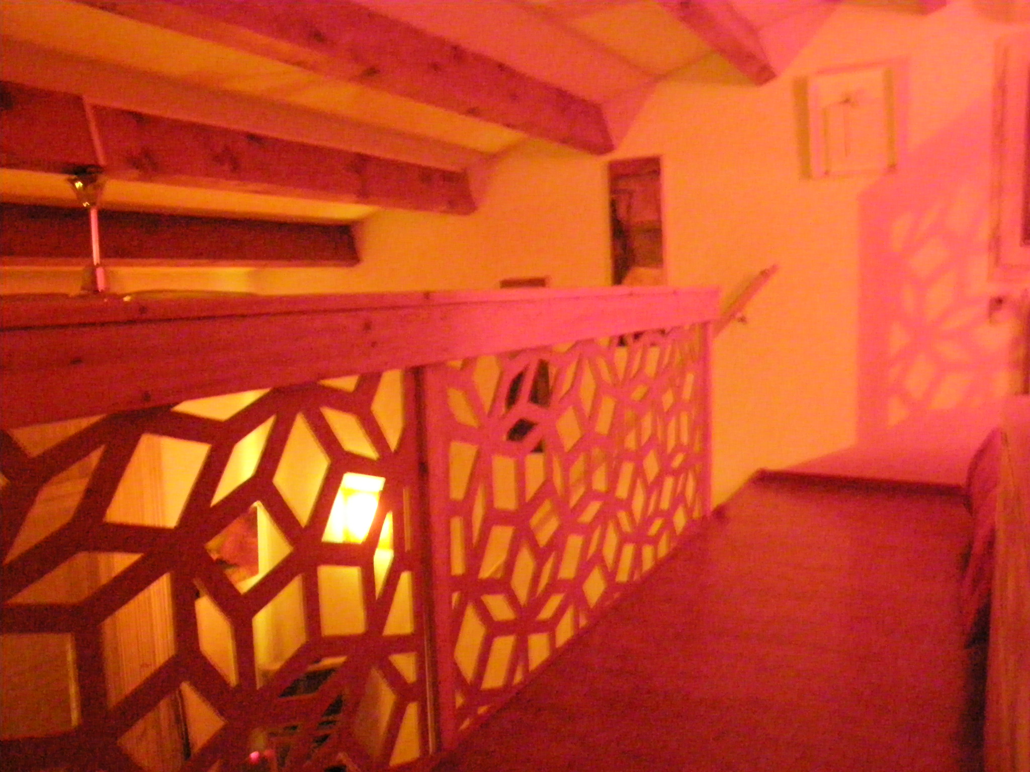 Garde corps en bois ajouré : entre esthétique et sécurité