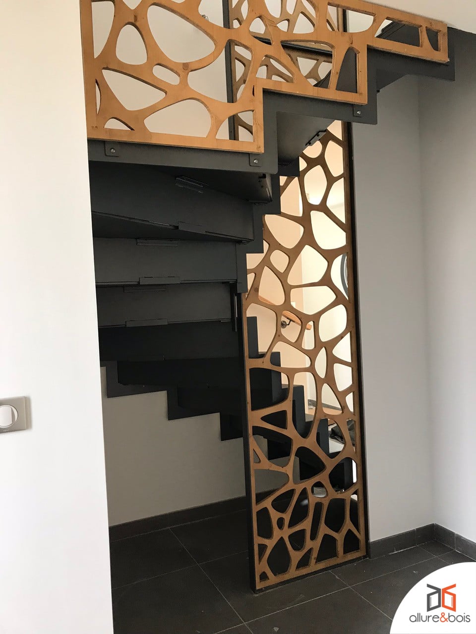 6 Piliers En Bois Massif Pour Armoires à Vin Ou Escaliers - Style Balustre élégant