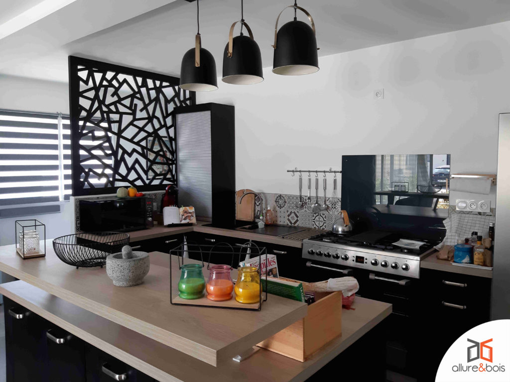 Séparation de cuisine ouverte : les créations Allure et Bois