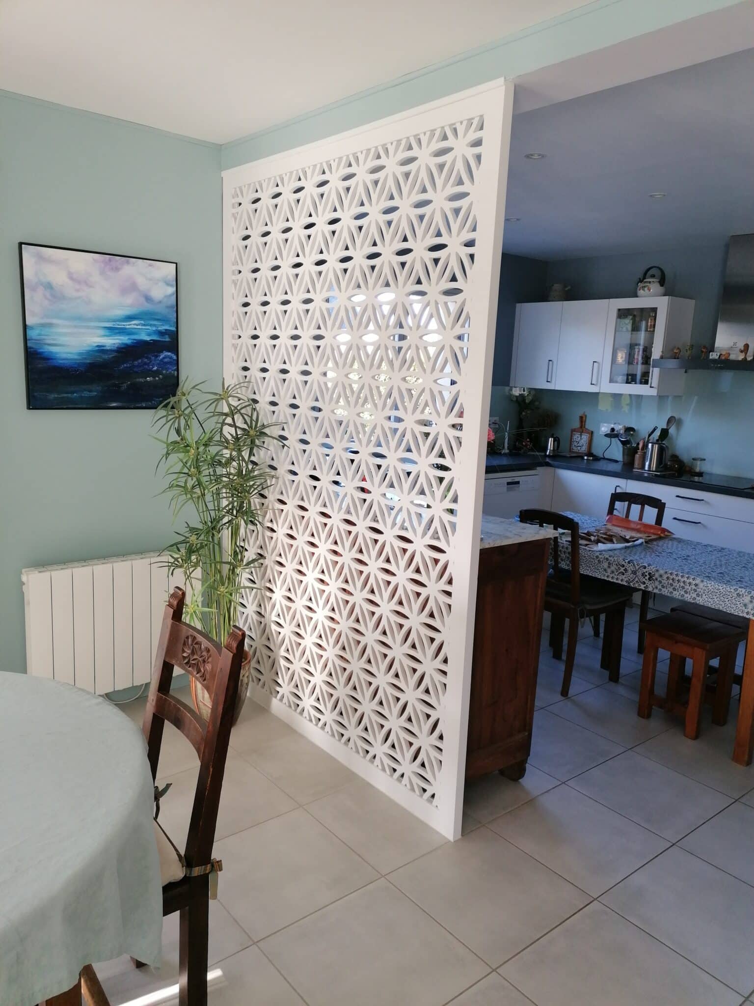 Claustra intérieur bois floral contemporain Vitae