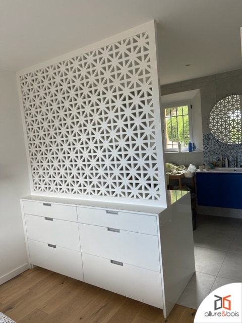 claustra bois petit motif